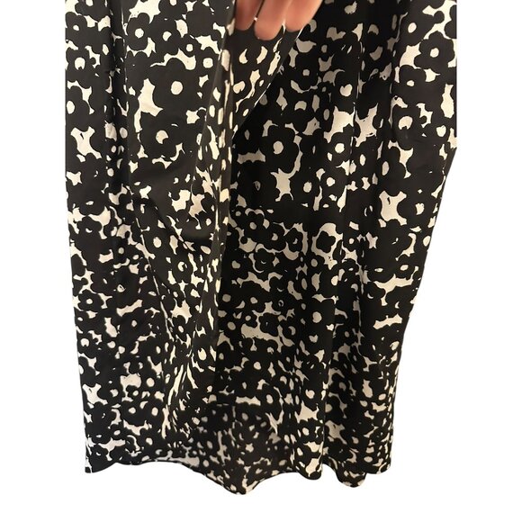 Cabi Black & White Abstract Print Womens Midi Skirt Size M Lightweight Hi-Lo - Picture 4 of 8